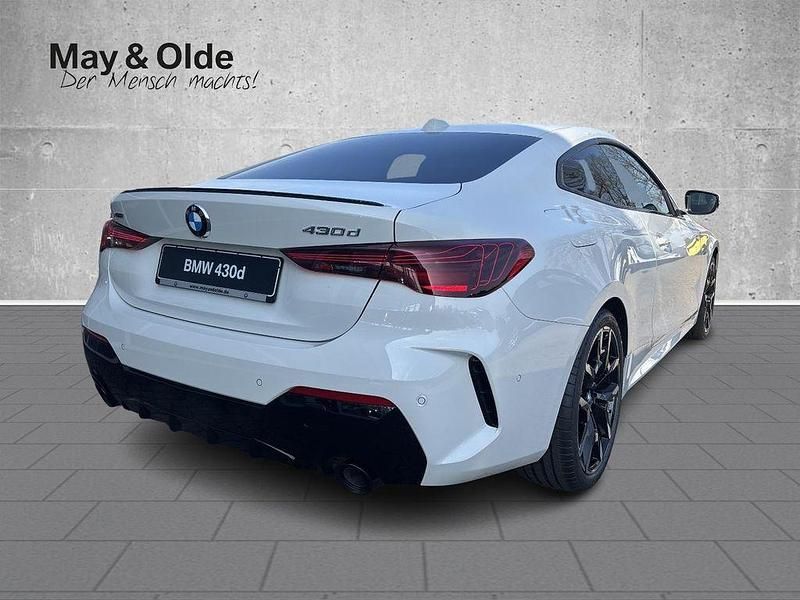 Neu BMW 430 Performance 286 PS (210 kW) 2025 Alpinweiss iii (weiss) Coupé
