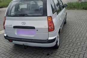 Second-hand Hyundai Matrix 103 CP (75 kW) 2005 Andere farben Monovolum