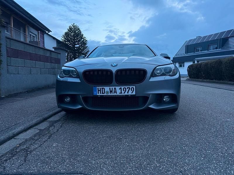 Second-hand BMW 535 313 CP (230 kW) 2014 Gri Berlinǎ
