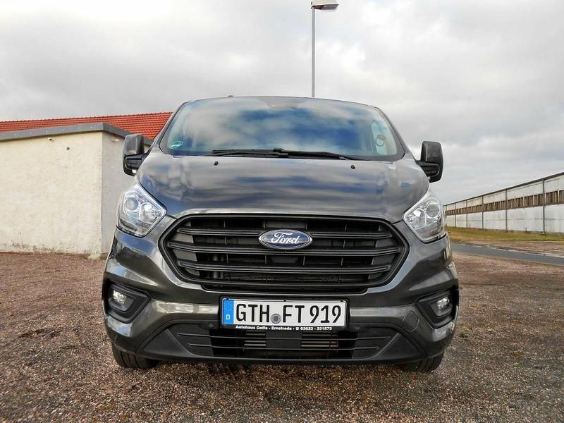 Gebraucht Ford Transit Custom Trend 131 PS (96 kW) 2021 Magneticgraumetallic (metallic) Van