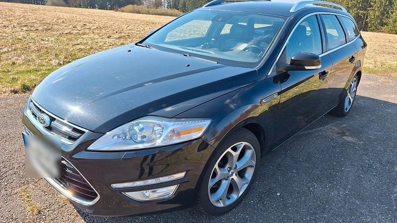 Gebraucht Ford Mondeo Titanium 200 PS (147 kW) 2011 Schwarz Kombi