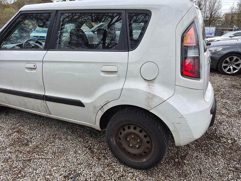 Gebraucht Kia Soul Vision 128 PS (94 kW) 2009 Weiß SUV