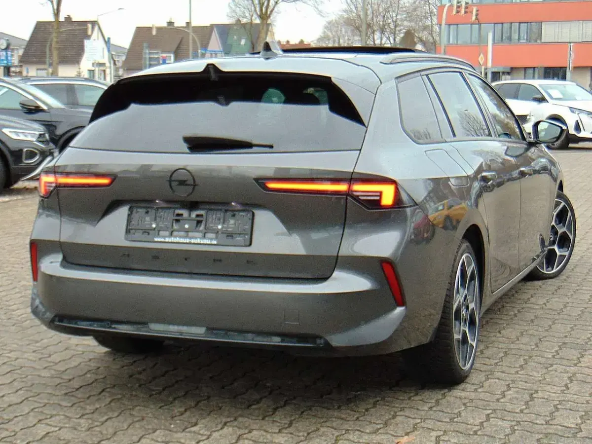 Gebraucht Opel Astra Ultimate 131 PS (96 kW) 2024 Grau Kombi