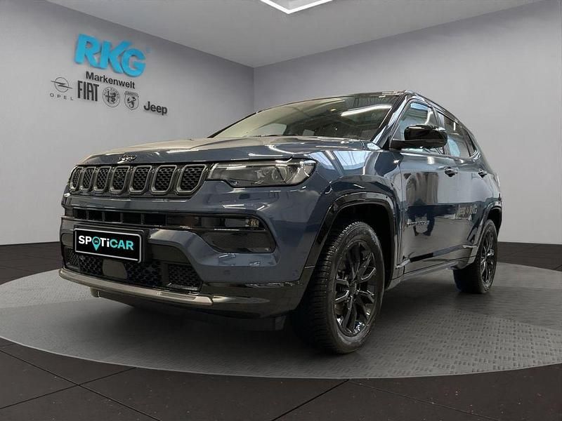 Gebraucht Jeep Compass Summit 131 PS (96 kW) 2025 Blau SUV