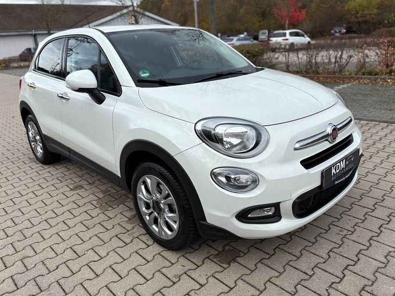 Weiß Gebraucht 2015 Fiat 500X Pop Star SUV | 10.990 € (Fairer Preis) - Bild 1/4