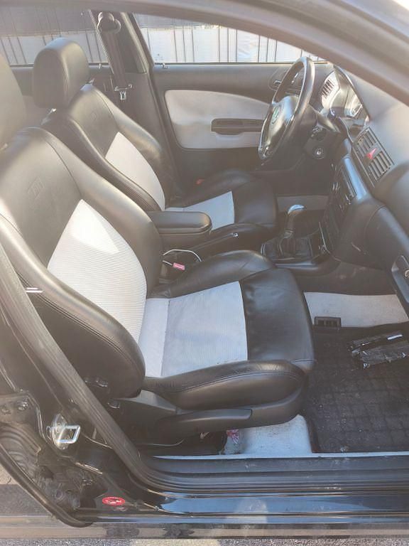 Gebraucht Skoda Octavia RS 179 PS (131 kW) 2003 Schwarz Kombi