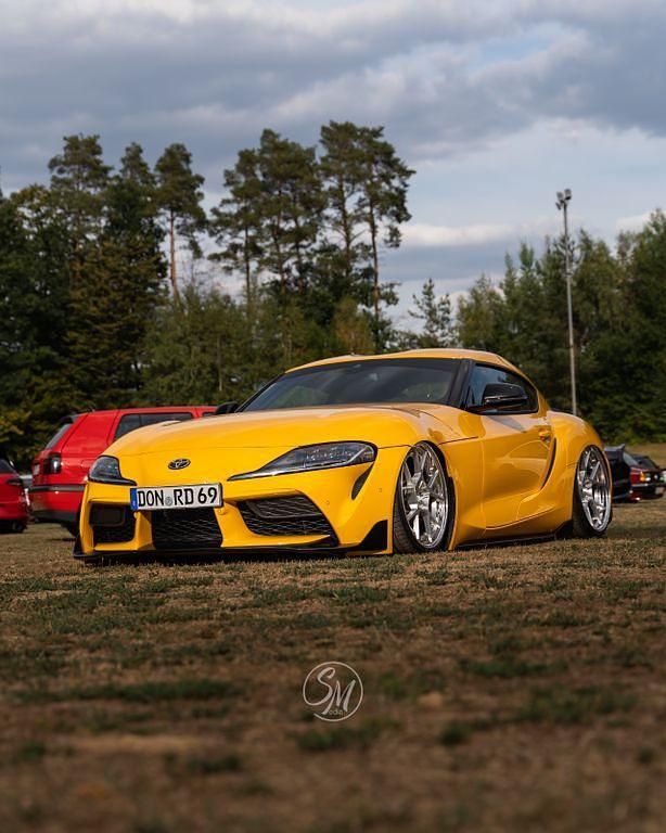 Gelb Gebraucht 2021 Toyota Supra Coupé | 61.999 € (Teuer) - Bild 1/4