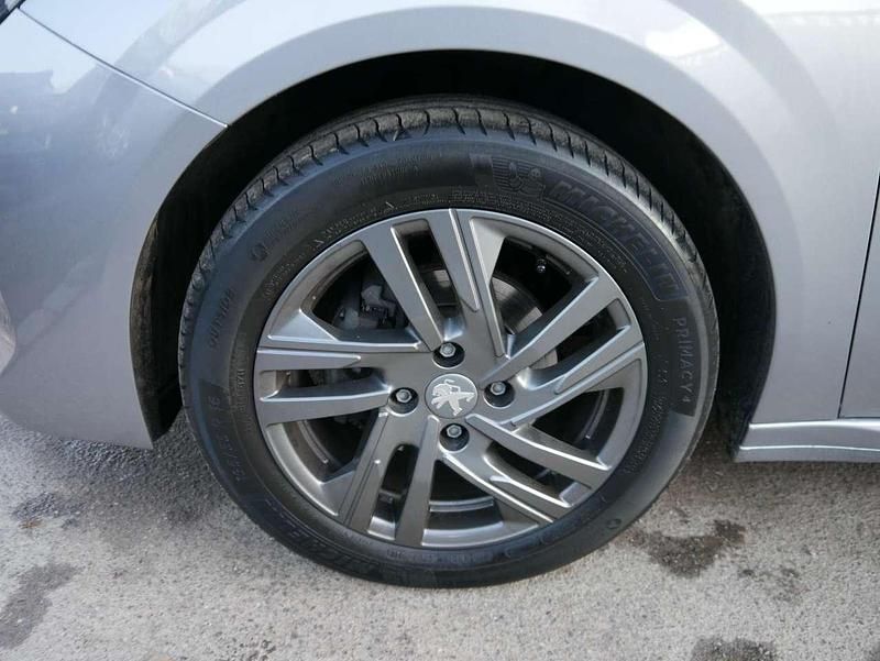 Second-hand Peugeot 208 Active 75 CP (55 kW) 2022 Gri Hatchback