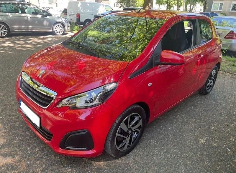 Gebraucht Peugeot 108 69 PS (50 kW) 2014 Rot Kleinwagen