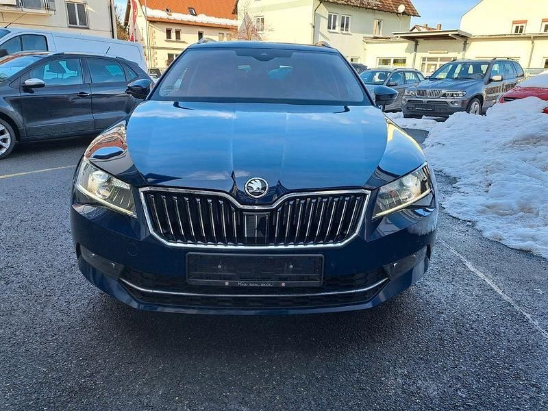 Gebraucht Skoda Superb Style 190 PS (139 kW) 2016 Kombi