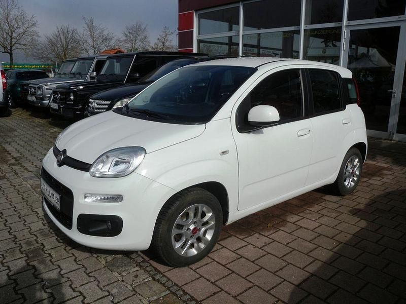 Gebraucht Fiat Panda Lounge 69 PS (50 kW) 2016 Weiß Kleinwagen