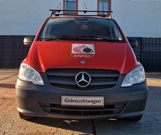 Rot Gebraucht 2012 Mercedes Vito Van / Kleinbus | 3.999 € (Superpreis) - Bild 1/4