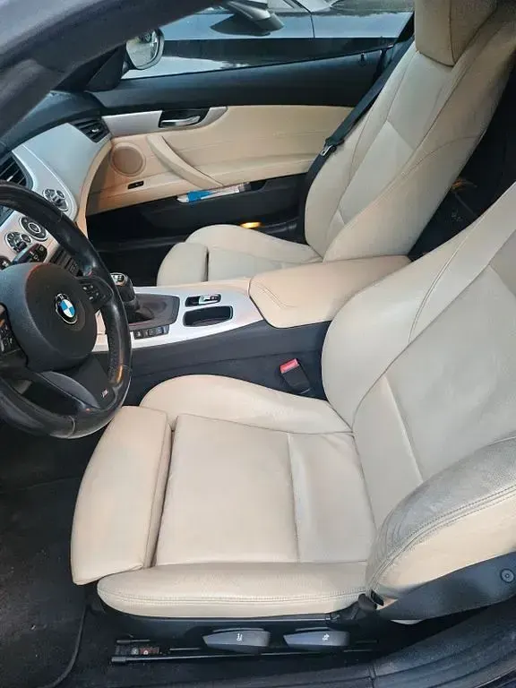 Gebraucht BMW Z4 Sport Line 184 PS (135 kW) 2012 Blau Cabrio