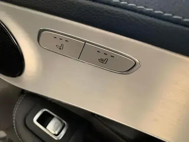 Gebraucht Mercedes GLC220 194 PS (142 kW) 2022 Grafitgrau  metalliclack SUV