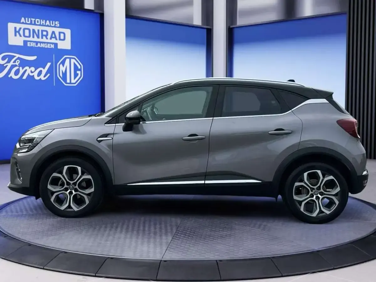 Gebraucht Renault Captur Bose Edition 140 PS (102 kW) 2021 Stahlgrau metallic/dach in bl SUV