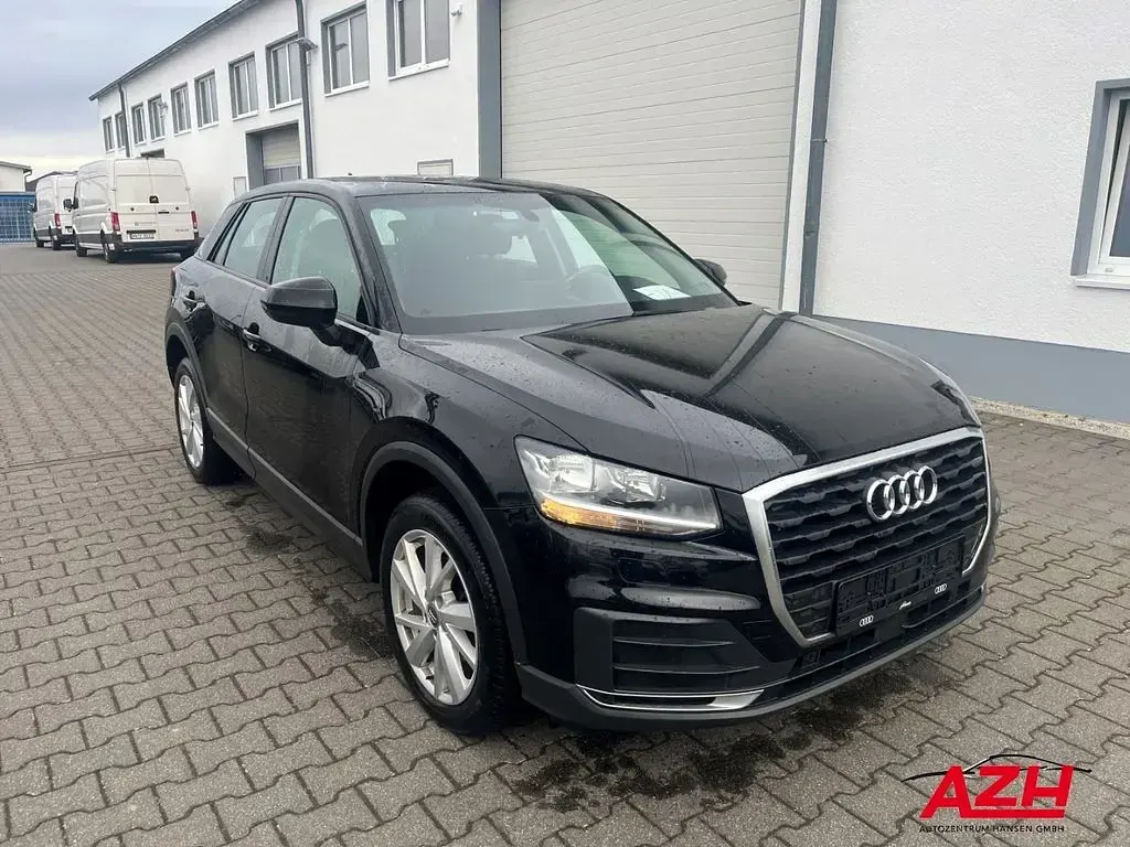 Gebraucht Audi Q2 Basis 116 PS (85 kW) 2019 Schwarz SUV