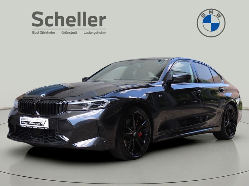 Black sapphire Gebraucht 2024 BMW 330 M Sport Limousine | 49.900 € (Fairer Preis) - Bild 1/4