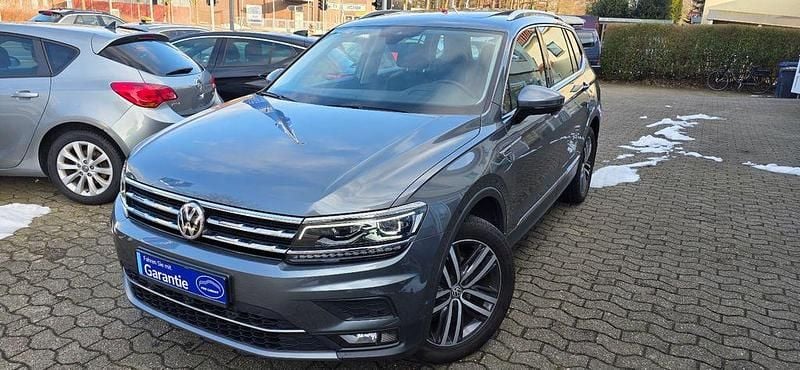 Gebraucht VW Tiguan Allspace 150 PS (110 kW) 2021 Grau SUV