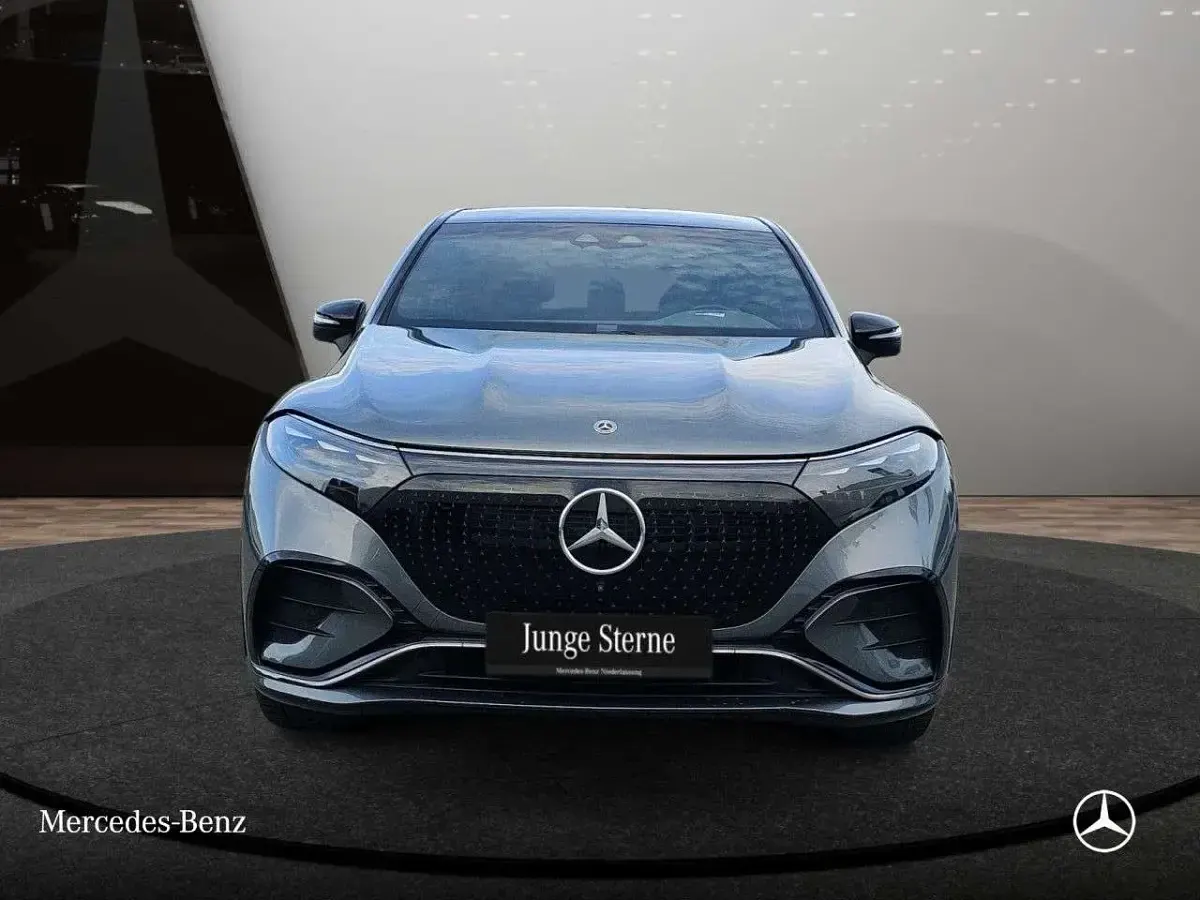 Gebraucht Mercedes EQS450+ AMG 264 kW (360 PS) 2024 Grau SUV