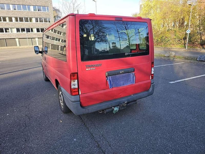 Second-hand Ford Transit 111 CP (81 kW) 2008