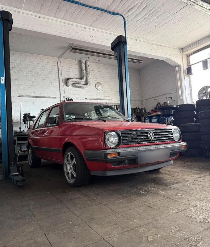 Second-hand VW Golf II 1989 Roșu Hatchback