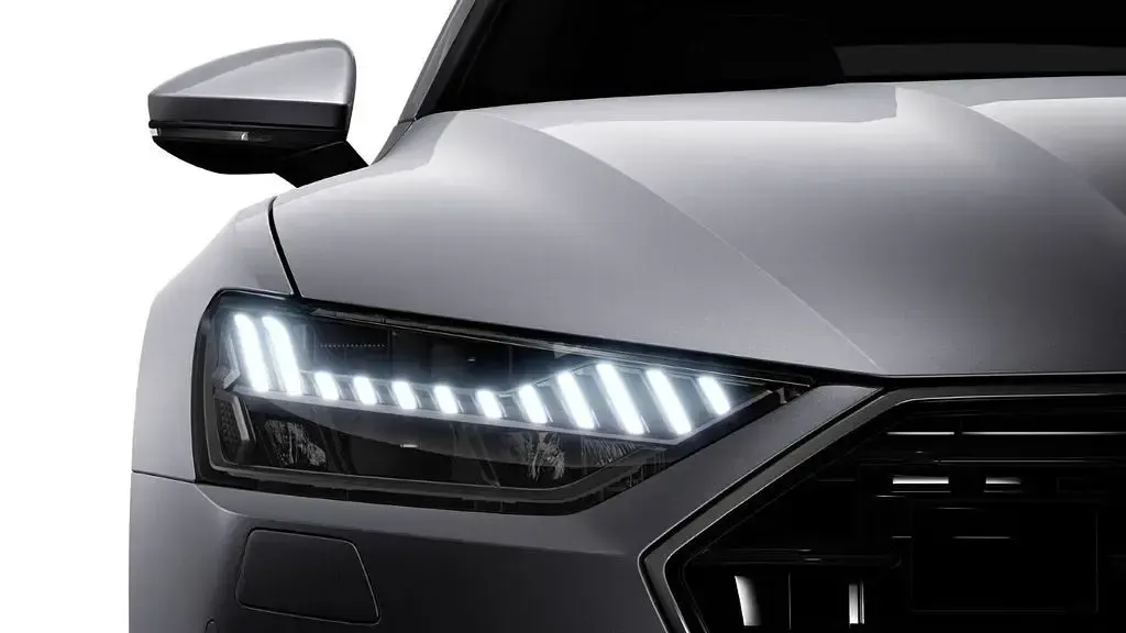 Gebraucht Audi A7 Sportback S-Line 204 PS (150 kW) 2023 Florettsilber metallic Kleinwagen
