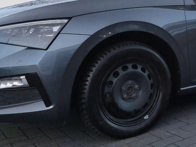 Gebraucht Skoda Scala Style 150 PS (110 kW) 2019 Grau Kleinwagen