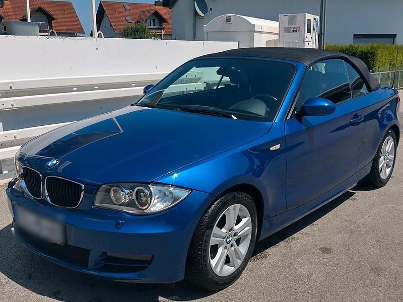 Blau Gebraucht 2008 BMW 120 Cabriolet Cabrio | 11.500 € (Teuer) - Bild 1/4