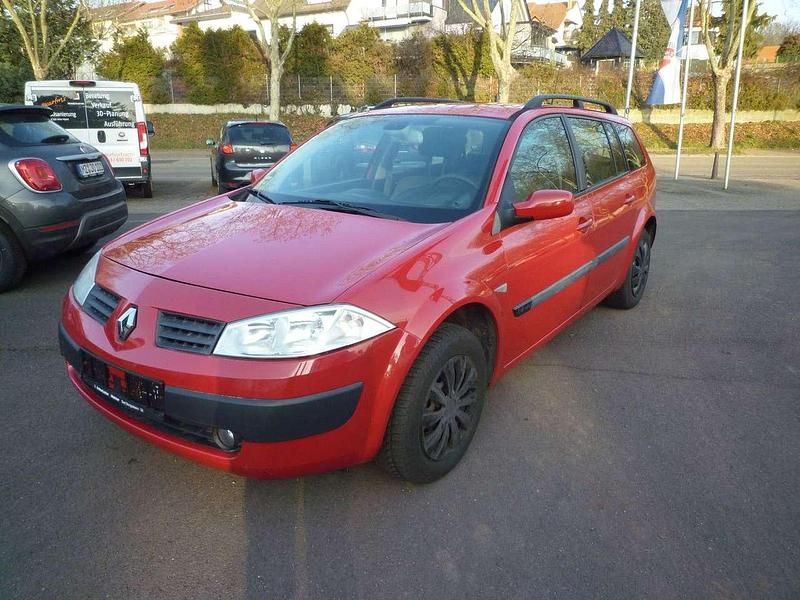 Rot Gebraucht 2004 Renault Mégane GrandTour Authentique Kombi | 2.999 € (Etwas zu teuer) - Bild 1/4