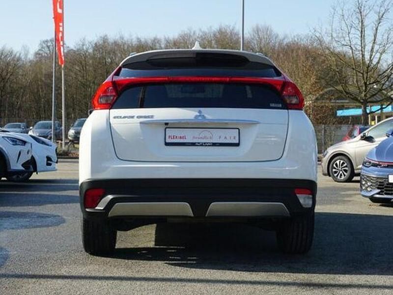 Gebraucht Mitsubishi Eclipse Cross Plus 163 PS (119 kW) 2019 Weiß metallic SUV