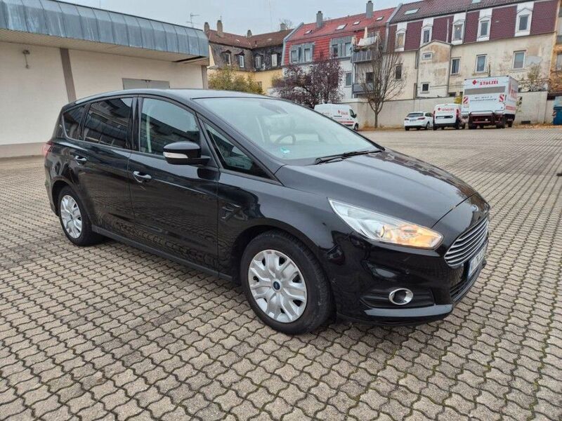 Schwarz Gebraucht 2015 Ford S-MAX Trend Van / Kleinbus | 8.500 € (Fairer Preis) - Bild 1/4