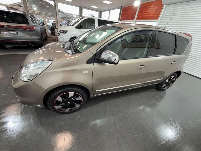 Second-hand Nissan Note 110 CP (80 kW) 2012 Albastru Hatchback