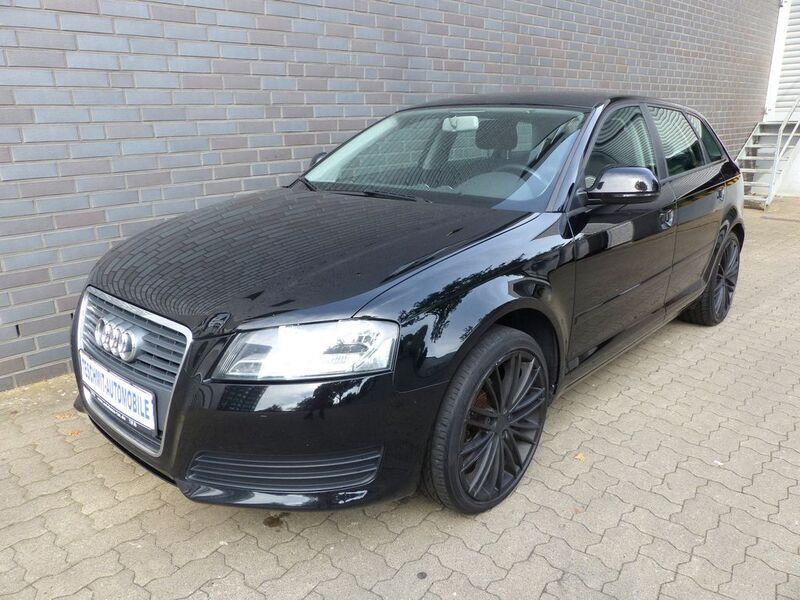Gebraucht Audi A3 Attraction 125 PS (91 kW) 2009 Schwarz Limousine