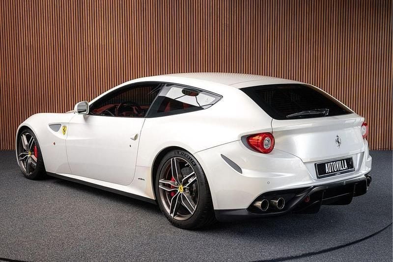 Gebraucht Ferrari FF 661 PS (486 kW) 2012 Weiß Kombi