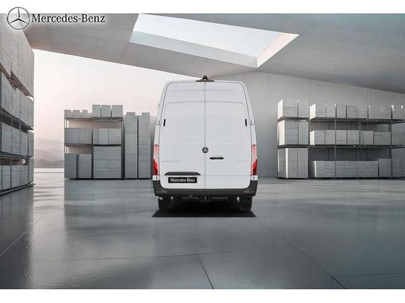 Gebraucht Mercedes Sprinter 170 PS (125 kW) 2026 Arktikweiß Van
