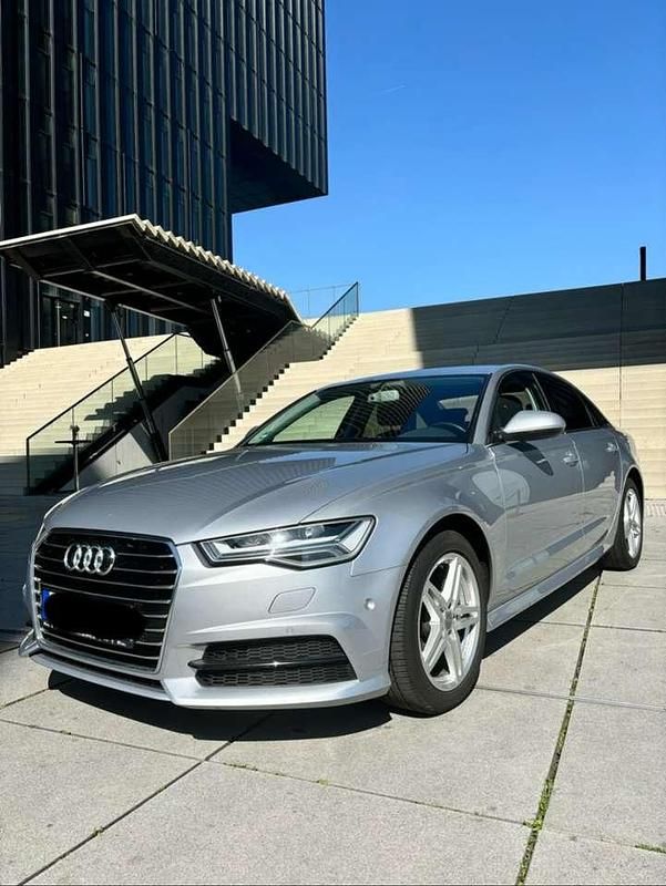 Silber Gebraucht 2017 Audi A6 Ambiente Limousine | 21.000 € (Guter Preis) - Bild 1/4