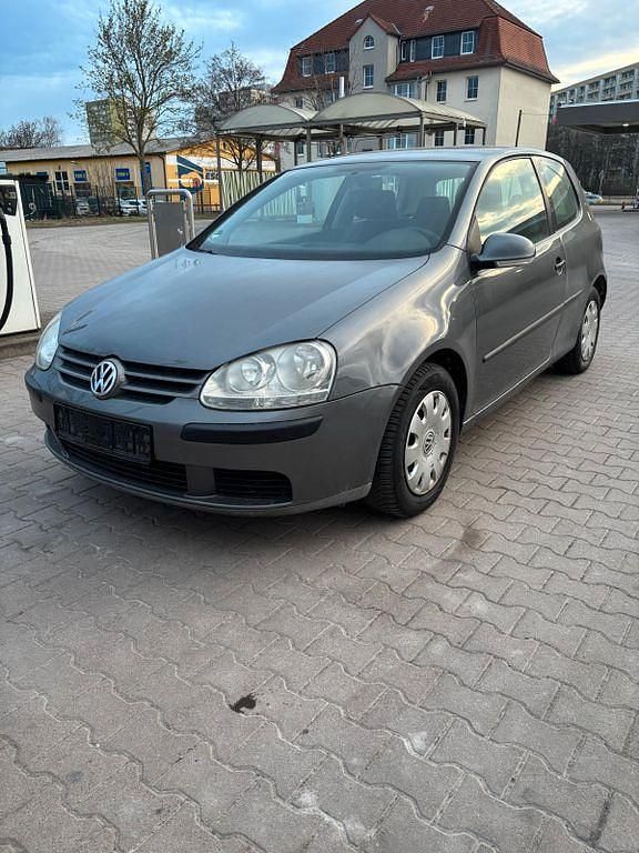Gebraucht VW Golf IV 75 PS (55 kW) 2004 Grau Limousine