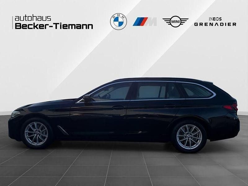 Gebraucht BMW 530 Efficient Dynamics 286 PS (210 kW) 2023 Schwarz ii Kombi