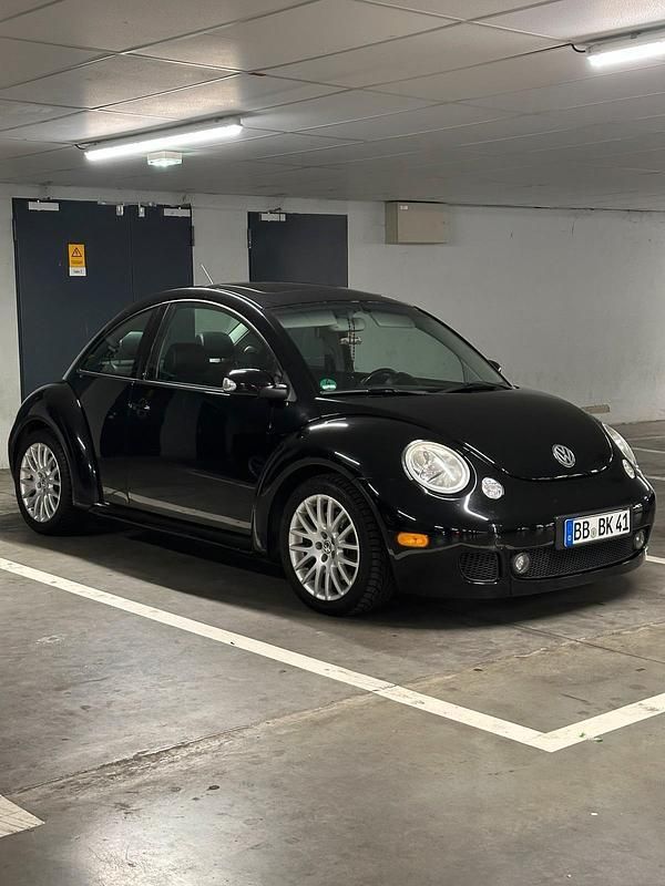 Schwarz Gebraucht 2004 VW Beetle Edition Kleinwagen | 2.500 € (Superpreis) - Bild 1/4
