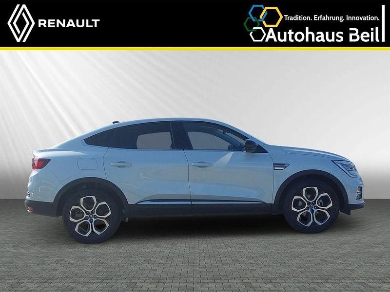 Gebraucht Renault Arkana Techno 143 PS (105 kW) 2023 Weiß metallic SUV