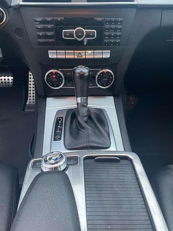 Gebraucht Mercedes C220 Style 170 PS (125 kW) 2012 Schwarz Coupé