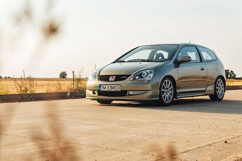 Grün Gebraucht 2001 Honda Civic Type R Limousine | 13.500 € - Bild 1/4
