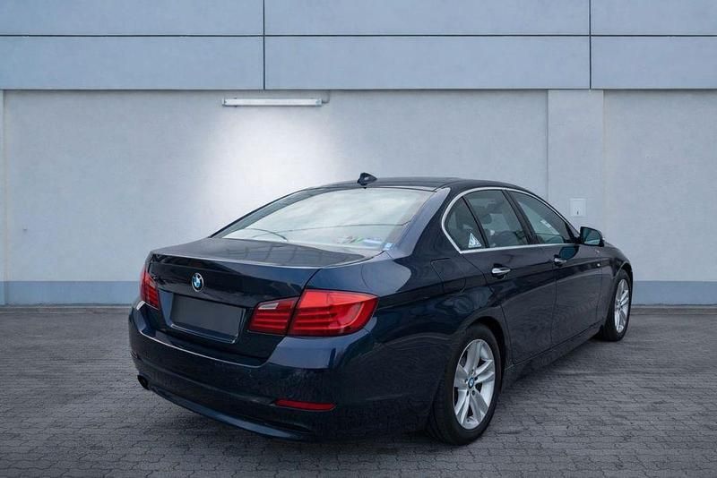 Gebraucht BMW 528 258 PS (189 kW) 2011 Blau Limousine