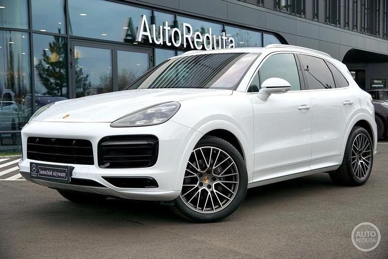 Weiß Gebraucht 2022 Porsche Cayenne SUV | 76.200 € (Teuer) - Bild 1/4