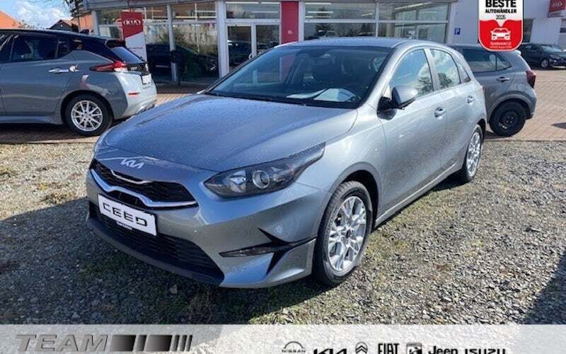 Silber Neu 2025 Kia Ceed Sportswagon Edition 7 Kombi | 24.990 € (Fairer Preis) - Bild 1/4