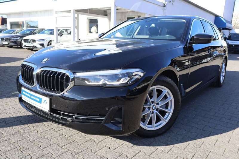 Schwarz ii Gebraucht 2021 BMW 520 Kombi | 26.485 € (Guter Preis) - Bild 1/2