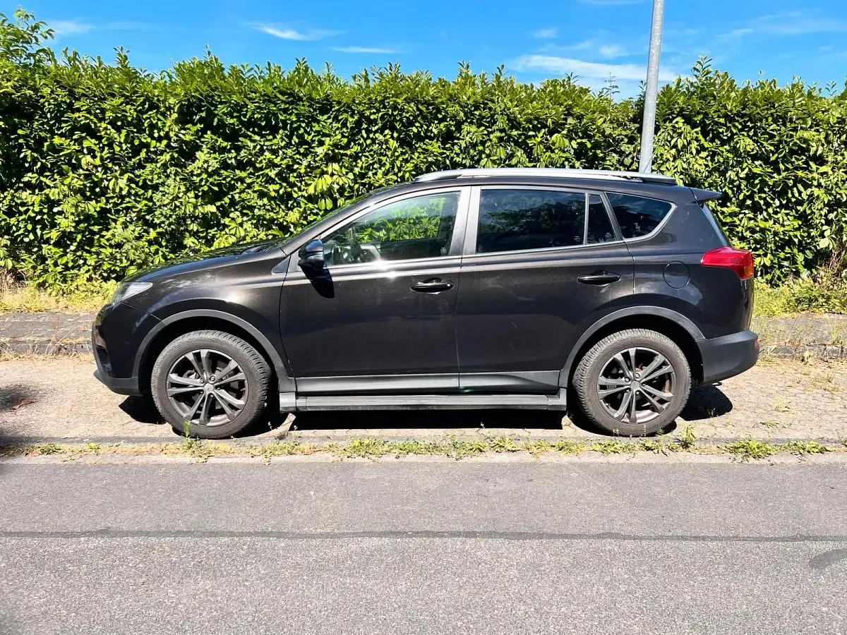 Gebraucht Toyota RAV4 150 PS (110 kW) 2014 Braun SUV