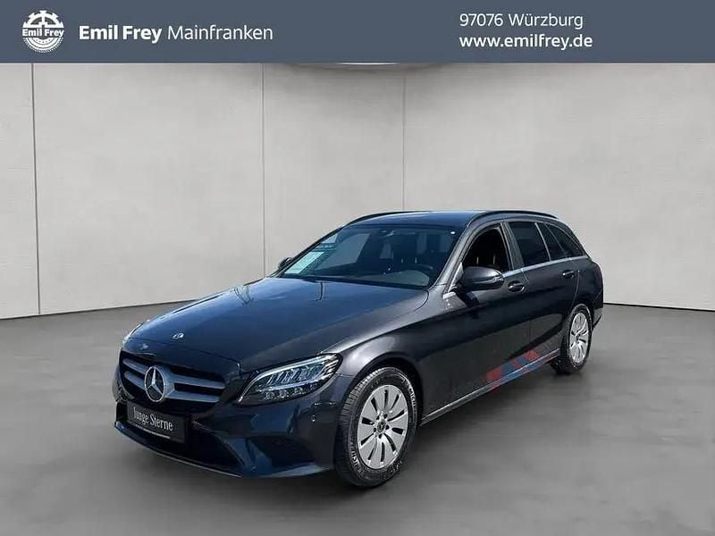 Grau Gebraucht 2020 Mercedes C200 Kombi | 24.980 € (Guter Preis) - Bild 1/4