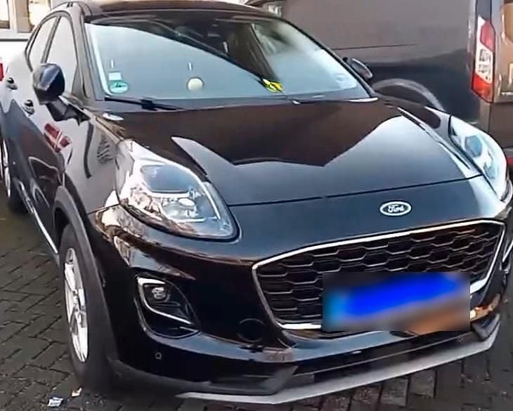 Gebraucht Ford Puma Titanium 125 PS (91 kW) 2020 Schwarz SUV