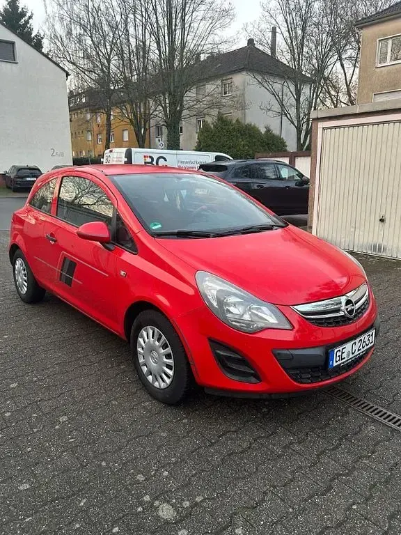 Gebraucht Opel Corsa Edition 69 PS (50 kW) 2014 Rot Kleinwagen